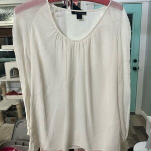 St. John Cream Relaxed Blouse with Short Sleeves